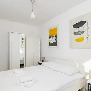 https://borkowska-corner.krakowhotelspoland.com