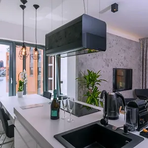  Apartament Stara Stocznia